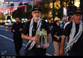مشهد در آستانه وداعی تاریخی
