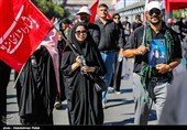 پیش از آغاز مراسم تشییع پیکر مطهر آقای شهید ایران - مشهد