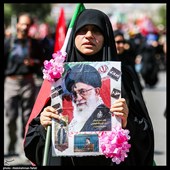 پیش از آغاز مراسم تشییع پیکر مطهر آقای شهید ایران - مشهد