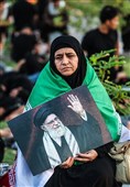 مشاهدُ الوفاء: العراقیون یودّعون القائدَ الشهید بقلوبٍ دامعة