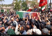 بدرقه شهید بالیده در قاب اشک