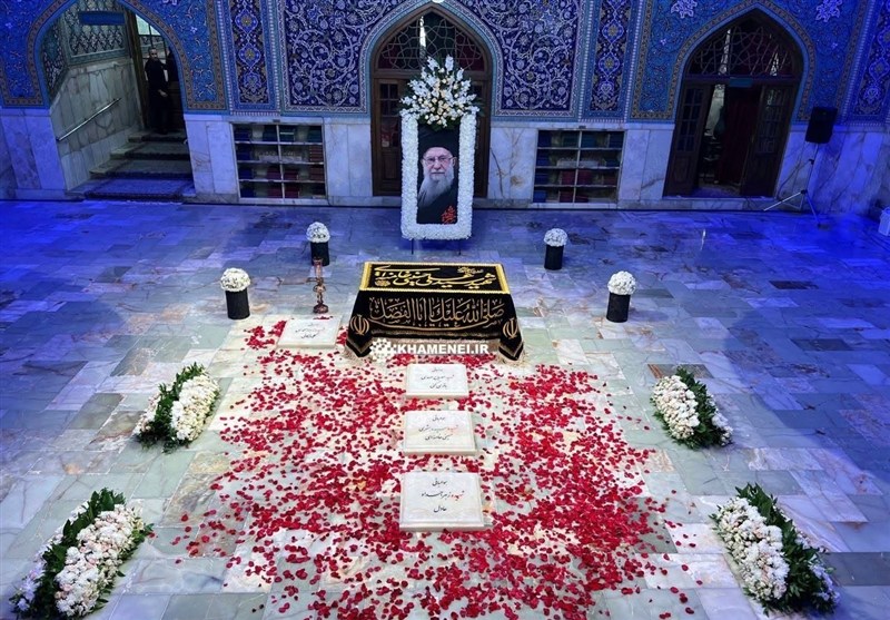 مازندران در سوگ پدری فرزانه