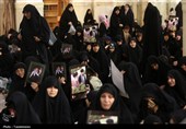 بزرگداشت رهبر شهید در حرم حضرت معصومه(س)