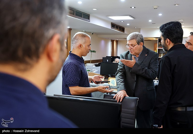 بازدید سید جواد حسینی رئیس سازمان بهزیستی از تحریریه خبرگزاری تسنیم