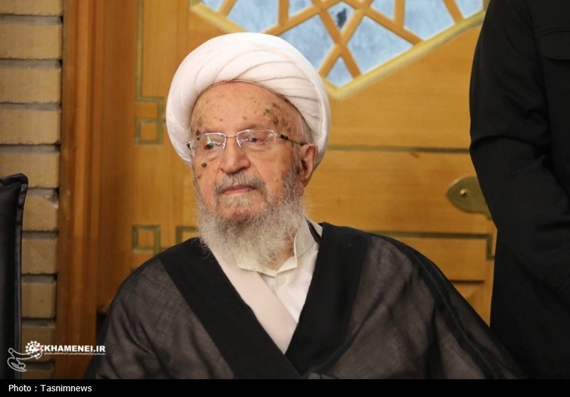 آیت الله مکارم شیرازی , رهبر انقلاب , شهید امام خامنه ای (ره) , حضرت معصومه (س) , 