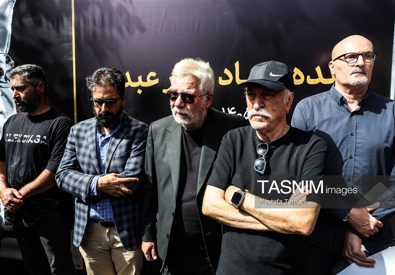 تشییع پیکر زنده‌یاد «اکبر عبدی»