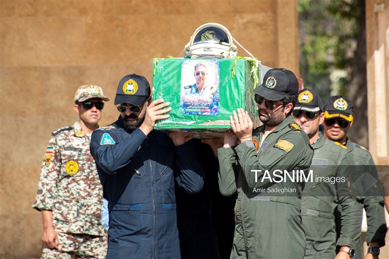 تشییع پیکر سرتیپ دوم خلبان شهید محمد کاظمی - شیراز