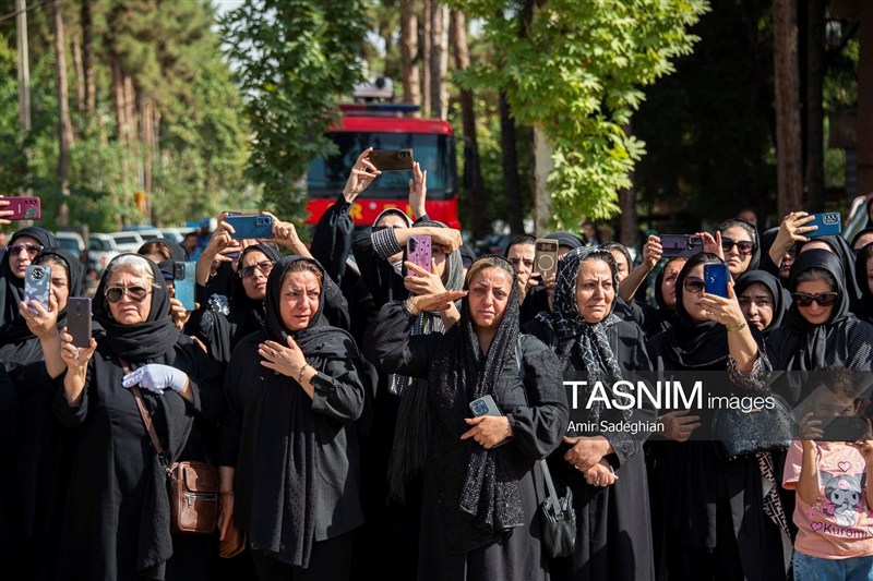 تشییع پیکر سرتیپ دوم خلبان شهید محمد کاظمی - شیراز