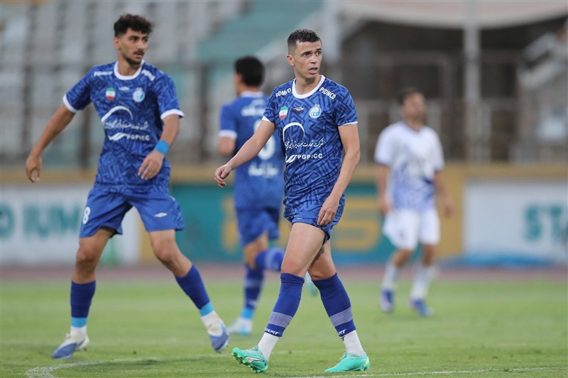 فوتبال , استقلال ,