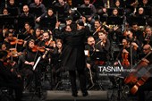 Тегеранский симфонический оркестр выступает в зале Вахдат