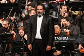 Тегеранский симфонический оркестр выступает в зале Вахдат