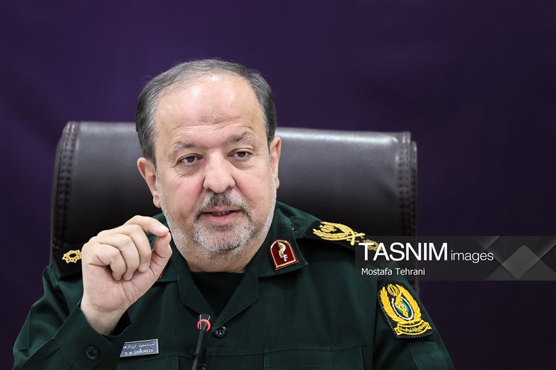 سردار ابن‌الرضا: تقابل تمدنی با ایران بازی با آتش است سرپرست وزارت دفاع عنوان کرد: تقابل تمدنی با ایران بازی با آتشی است که نمی‌توان برای آن مرز تعیین کرد. 15 دقیقه پیش