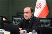 نائب رئیس البرلمان: مضیق هرمز یجب أن یکون فی قبضة ایران بقوة
