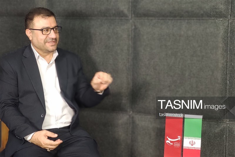 اخبار سنندج , اخبار استان کردستان , خبرنگار , روز خبرنگار , خبرنگاران ,
