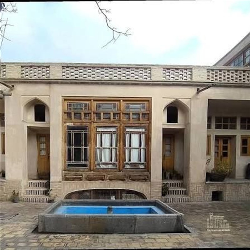 السياحة ,