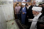 حضور آیت‌الله سبحانی در جوار مزار رهبر شهید انقلاب
