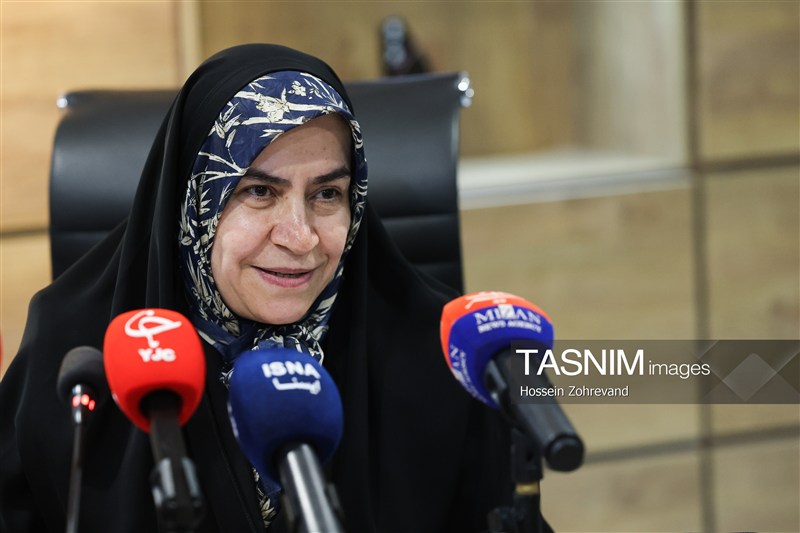 نشست خبری فاطمه مقصودی، عضو کمیسیون اقتصادی مجلس شورای اسلامی با ا اصحاب رسانه