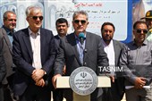 بازدید خبرنگاران ملی و استانی از مسکن ملی اردبیل 