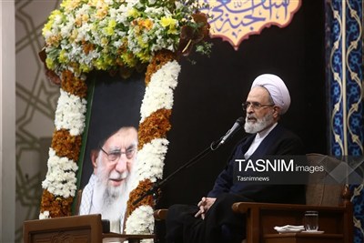 مدير الحوزات العلمية: الاقتدار العلمي والدفاعي للبلاد مدين لقائد الثورة الشهيد