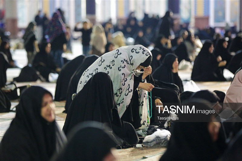 مسجد جمکران , امام حسن عسکری (ع) , امام زمان (عج) , 