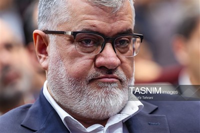 استاندار تهران: 23 هزار تن بمب به پایتخت اصابت کرد