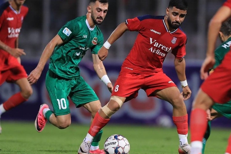 فوتبال , تیم فوتبال تراکتور تبریز , تیم فوتبال پرسپولیس , استقلال , لیگ برتر فوتبال , 