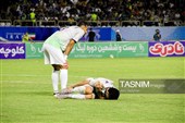 دیدار تیم های فوتبال فجر شهید سپاسی شیراز و ذوب آهن اصفهان