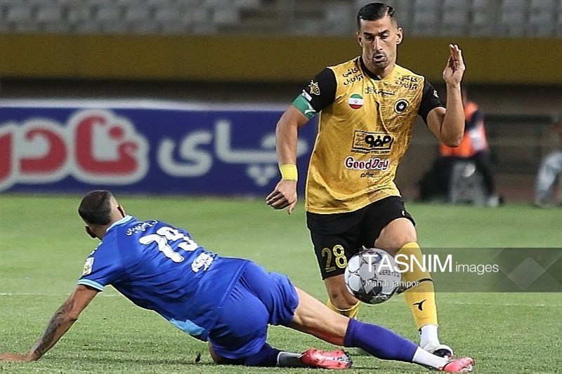 فوتبال , تیم فوتبال تراکتور تبریز , تیم فوتبال پرسپولیس , استقلال , لیگ برتر فوتبال , 