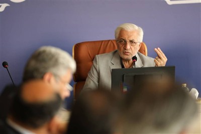 سوخت مرغداری‌ها و گلخانه‌ها برای زمستان تأمین شود