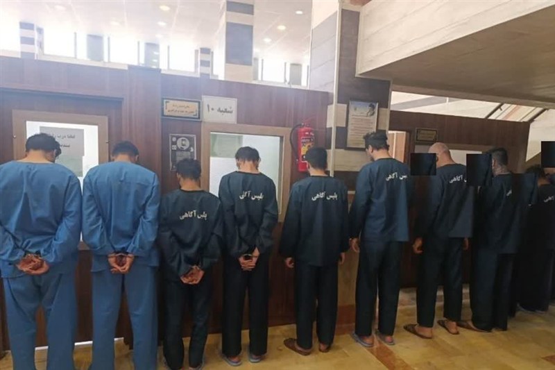 انهدام تیم شرارت و سرقت‌های مسلحانه ایرانشهر/‌شرور مسلح‌ به هلاکت رسید فرمانده انتظامی ویژه جنوب استان سیستان و بلوچستان از انهدام تیم شرارت و سرقت‌های مسلحانه ایرانشهر خبر داد. 3 دقیقه پیش