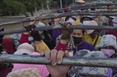 درخواست کارگران کامبوج برای افزایش کمک هزینه ایاب و ذهاب