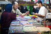 بازار فروش لوازم التحریر در آستانه آغاز سال تحصیلی در همدان
