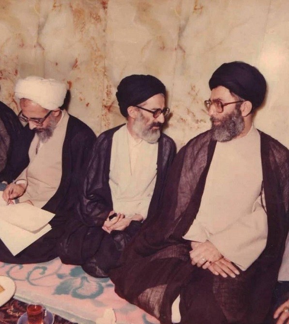 امام خامنه‌ای , 