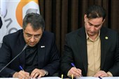 امضای قرارداد خدمات یکپارچه بهره‌برداری از 55 حلقه چاه آزادگان