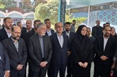 کتابخانه سیار رودسر با حضور وزیر ارشاد افتتاح شد