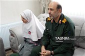 بدرقه فرزند شهید کوه‌خیل در نخستین روز مدرسه