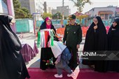 بدرقه فرزند شهید کوه‌خیل در نخستین روز مدرسه