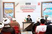 خدمت به انسان از مهم‌ترین آموزه‌های دین است