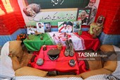 بدرقه فرزندان شهدا تا مدرسه