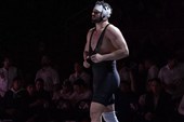 371 روز تا مبارزه برای کمربند UFC