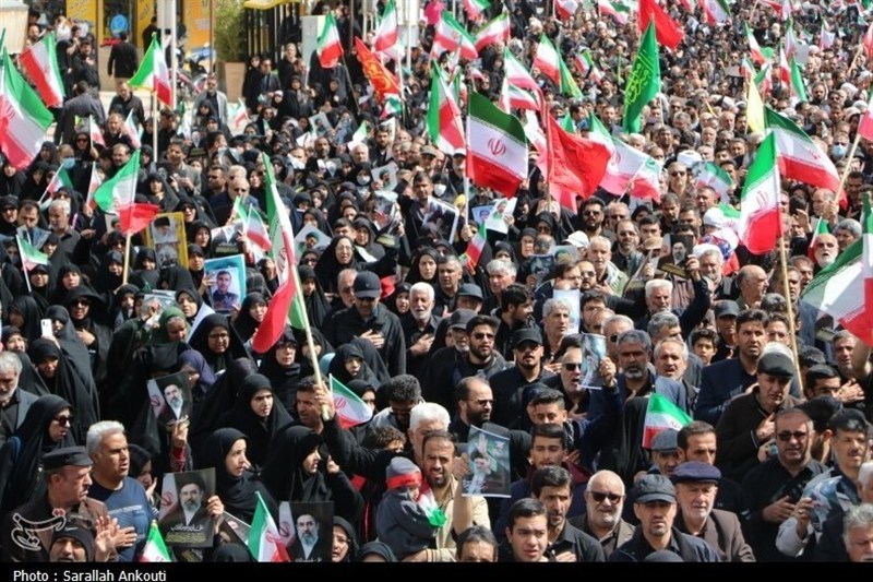 کرمان یک‌صدا ایستاد؛ رزمایش 90 هزار نفر جانفدا در دیار حاج قاسم