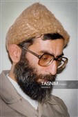 تصاویری از رهبر شهید انقلاب در دوران دفاع مقدس