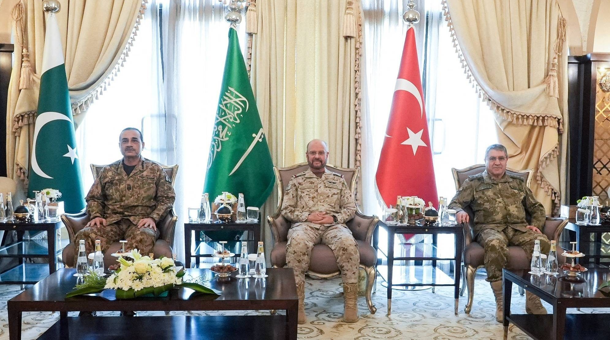 یمن , آخرین تحولات یمن , تنگه باب المندب , توافق امنیتی مکه , جنبش انصارالله یمن , کشور یمن ,