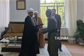 روایت ماندگار ایثار در خانه شهدا؛ مسئولان پای درد دل خانواده‌ها نشستند