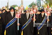 رزمایش جان‌فدایان ایران در بندرعباس