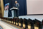 برکات هنر متعهد و انسان‌ساز در زندگی هنرمند جاری می‌شود