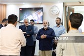 حضور سردار محمد کرمی فرمانده نیروی زمینی سپاه پاسداران در تحریریه خبرگزاری تسنیم