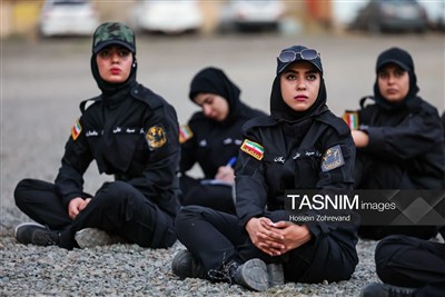نخستین دوره آموزش نظامی بانوان «جان‌فدا»