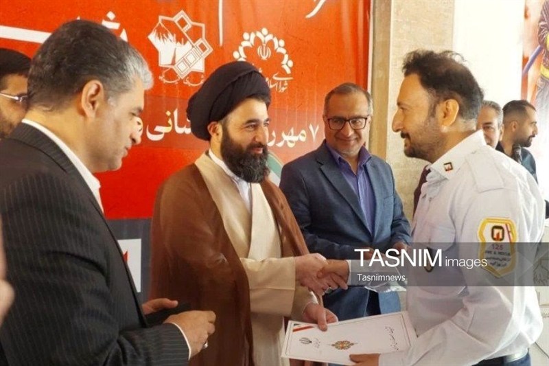 کمبود نیروی انسانی در آتش‌نشانی فیروزکوه