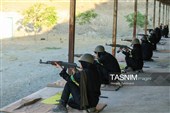 Первый курс военной подготовки женщин-самопожертвователей «Джан-фада» в Иране